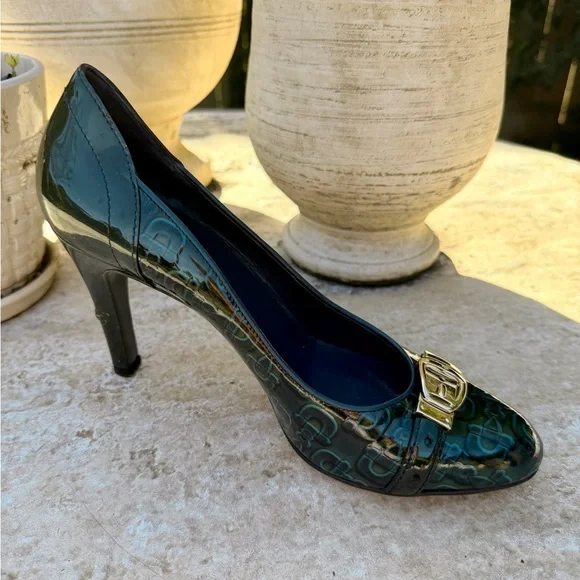 Gucci Dark Green Pumps Heels with Gold Buckle - Picture 4 of 7